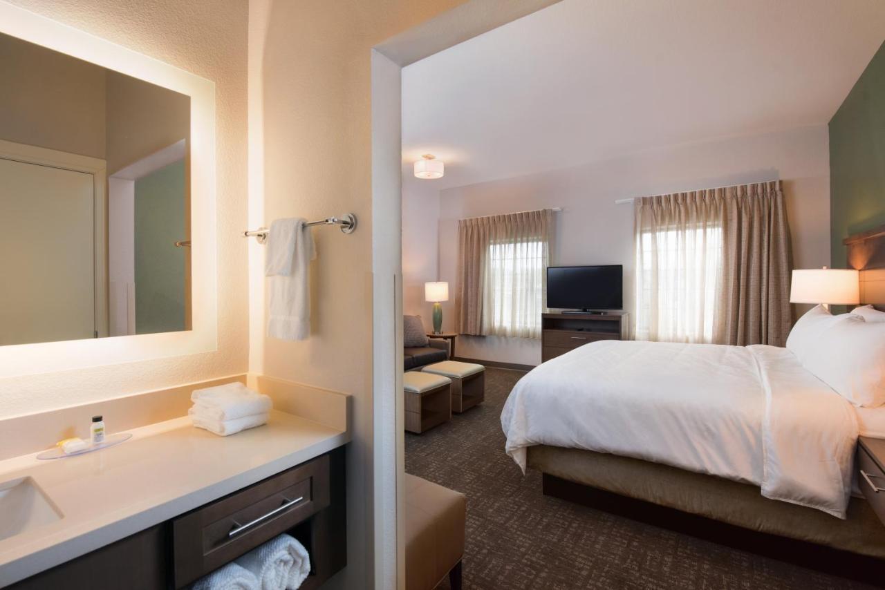 Staybridge Suites - Wisconsin Dells - Lake Delton By Ihg Exterior photo