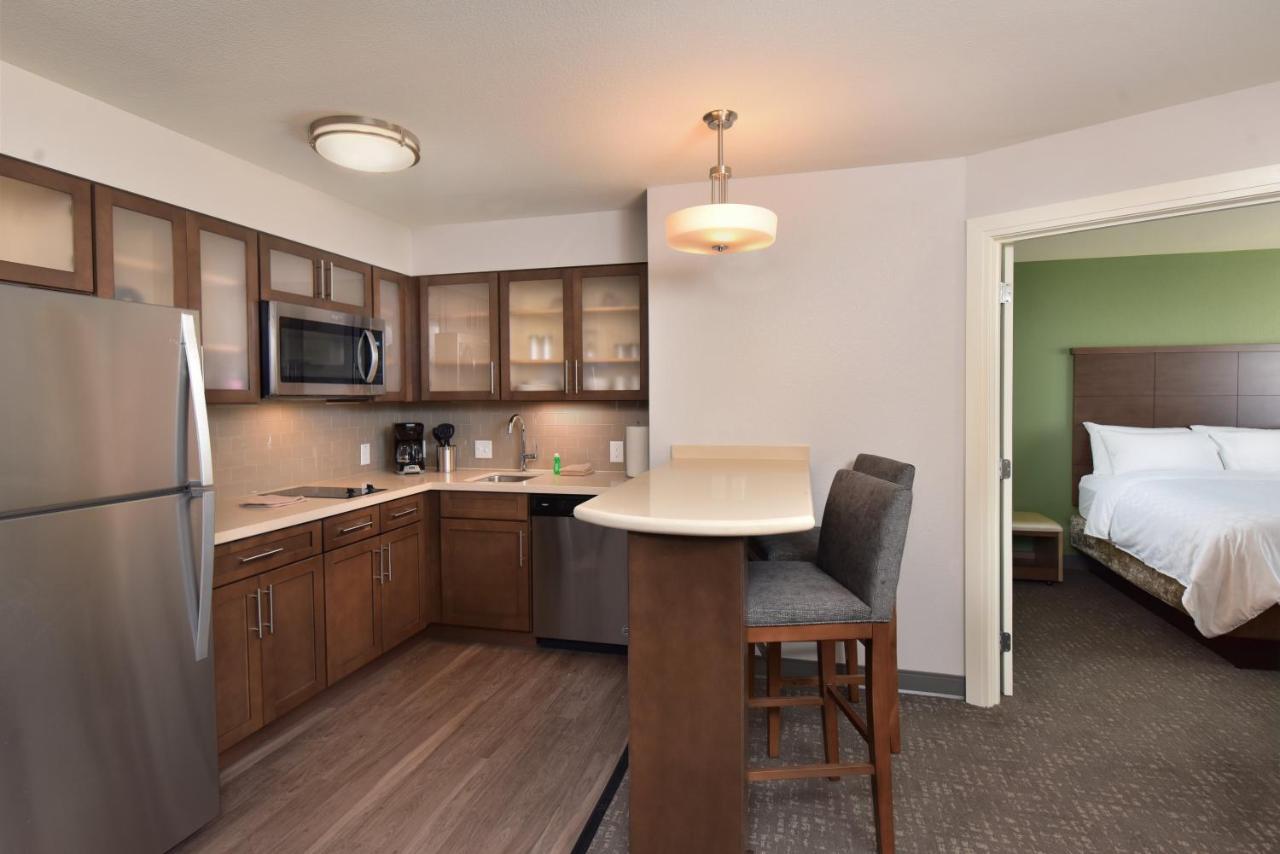 Staybridge Suites - Wisconsin Dells - Lake Delton By Ihg Exterior photo